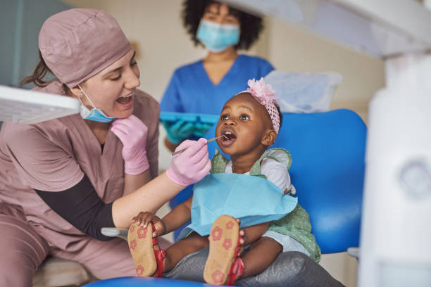 Best Dental Bonding  in Edwardsville, KS
